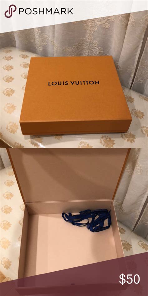 louis vuitton box with ribbon.